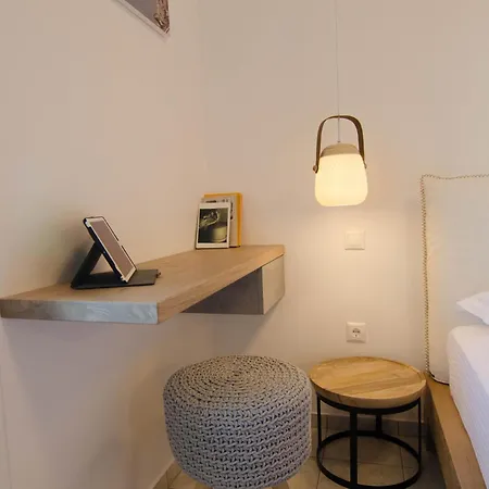 Nikoleta Sifnos Apollonia