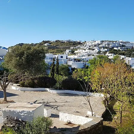 Nikoleta Sifnos Apollonia